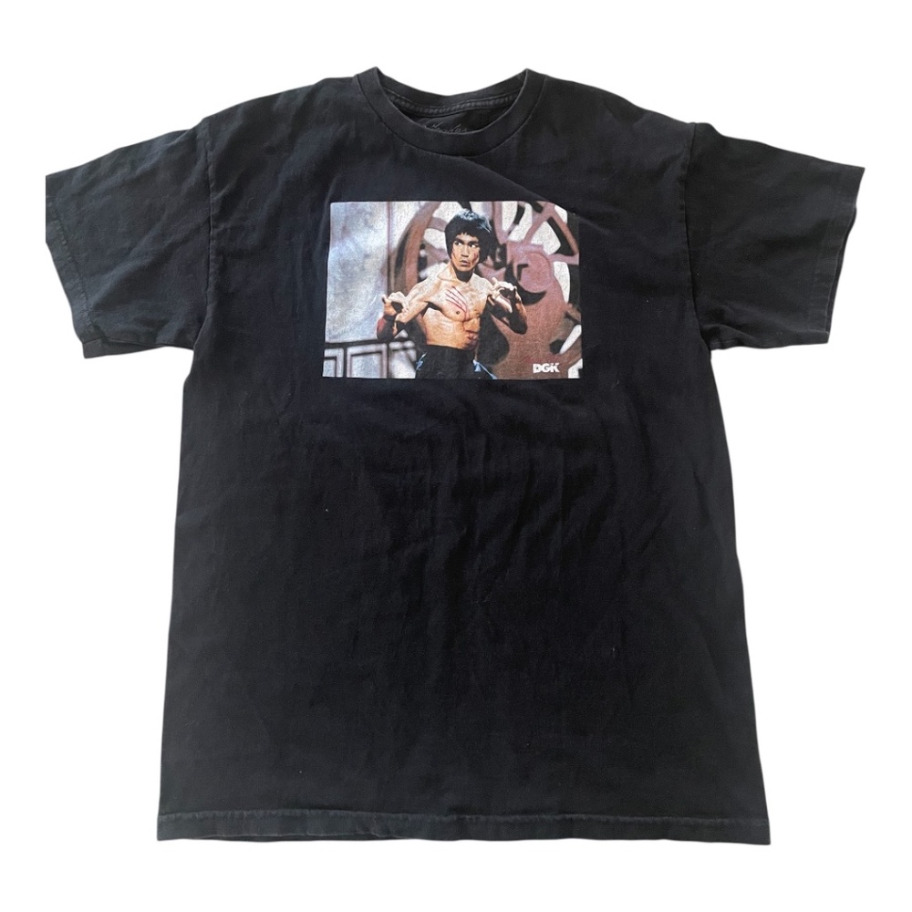 Graphic tee